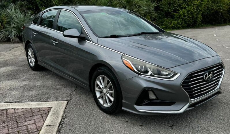 2018 HYUNDAI SONATA SE full